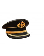 BOINAS, GORRAS DE PLATO Y TRICORNIOS